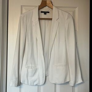 Le Chateau Classic White Blazer